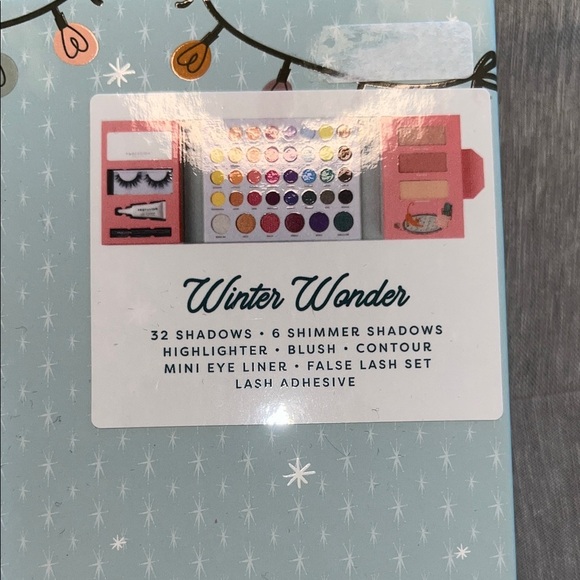 Profusion Cosmetics Merry Moments 44-Piece Makeup Kit - Picture 3 of 8